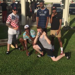 Meet your Posher, Lenny